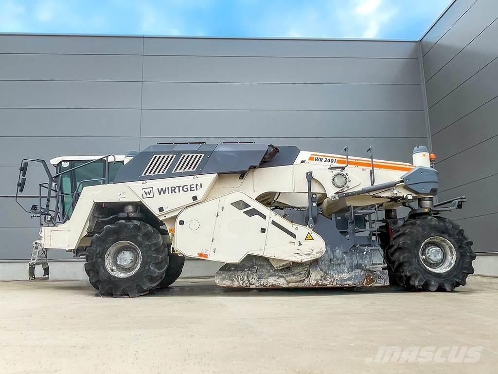 Wirtgen WR 240I Reciclatori asfalt