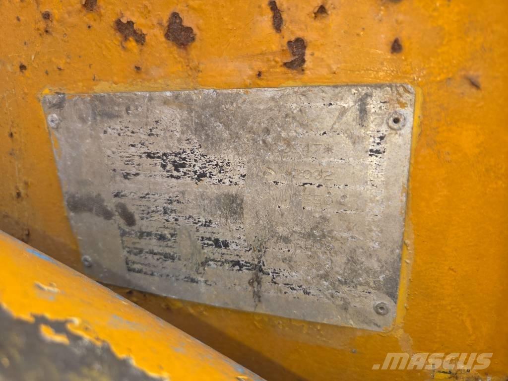 Komatsu SK 714 Mini incarcator