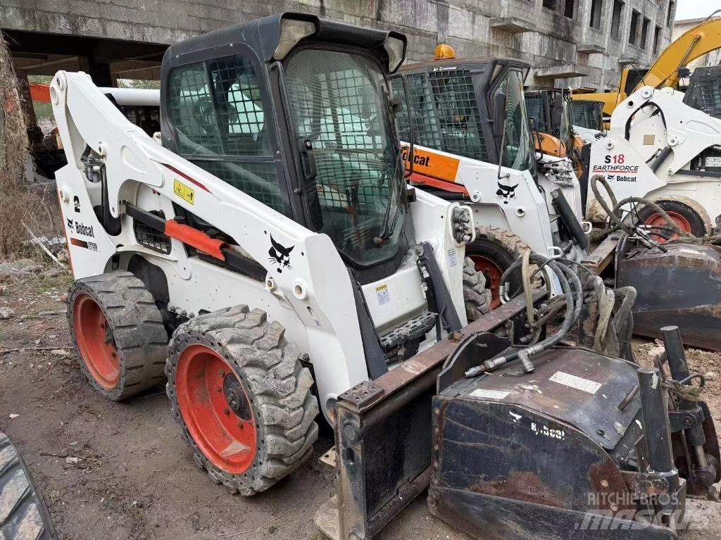 Bobcat S 220 S750 Mini incarcator