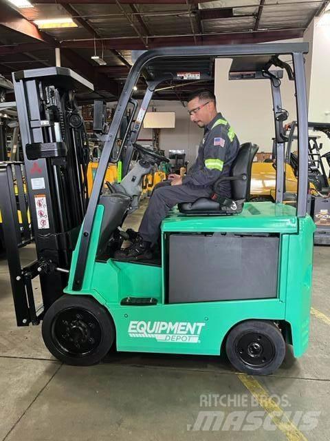 Mitsubishi FBC25 Stivuitor electric