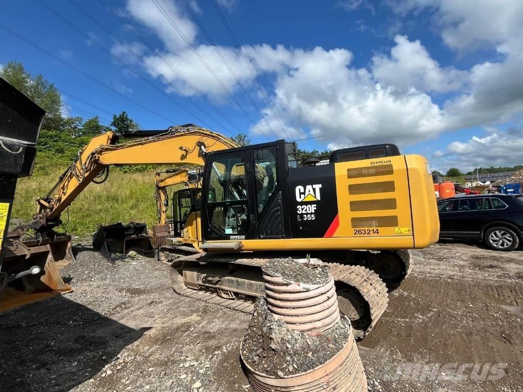 CAT 320 FL Excavatoare pe șenile
