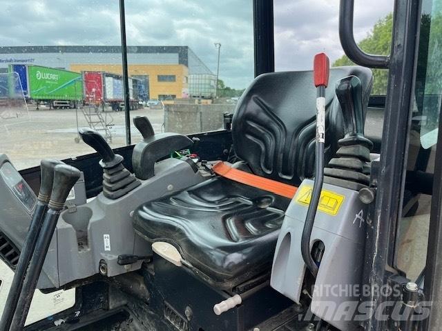 Kubota KX 016-4 Mini excavatoare < 7t