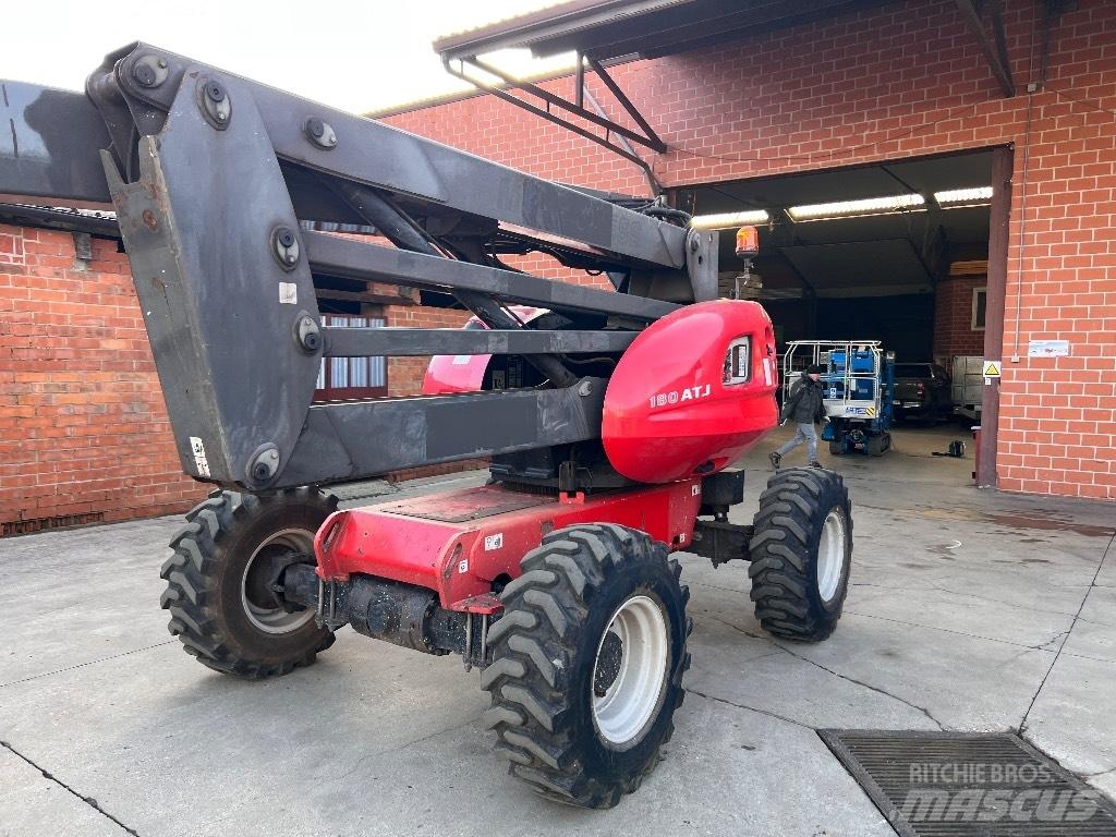 Manitou 180 ATJ Nacele cu brat articulat