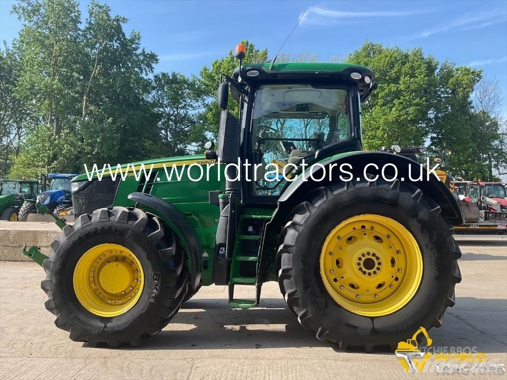 John Deere 7310 R Tractoare