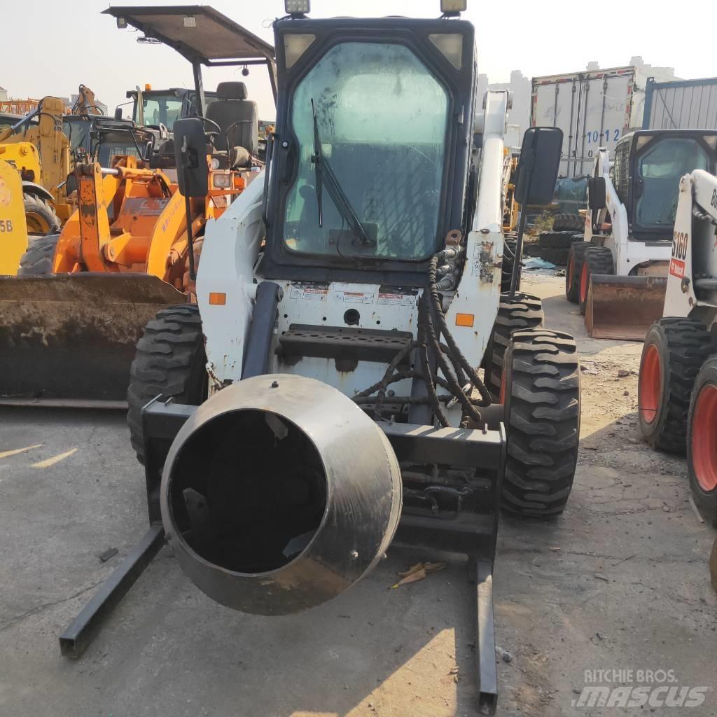 Bobcat S300 Mini incarcator