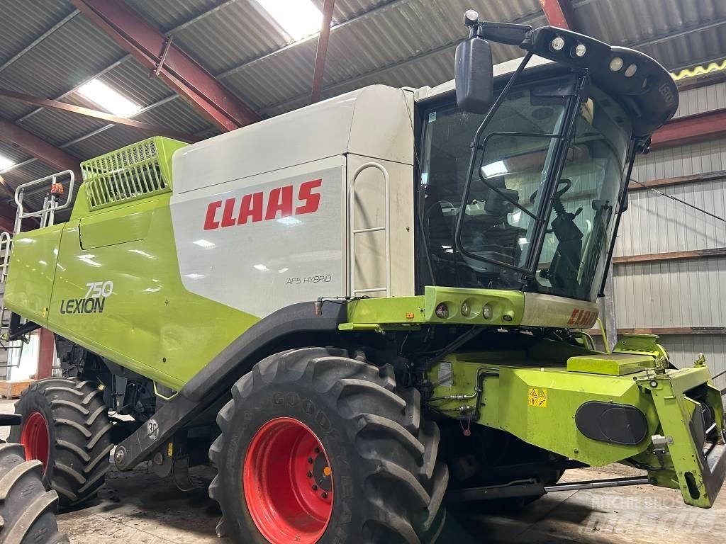 CLAAS Lexion 750 Combine de secerat