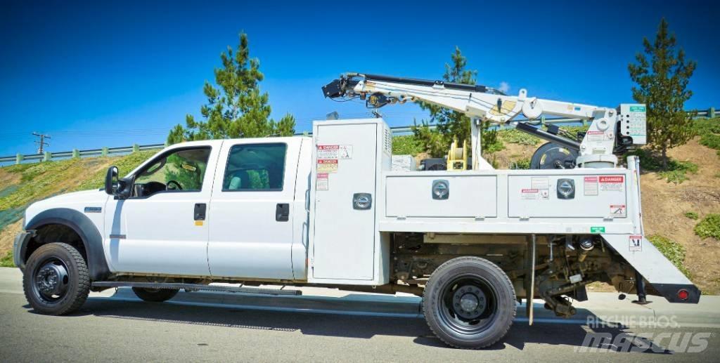 Ford F 550 Municipal/vehicul cu uz general
