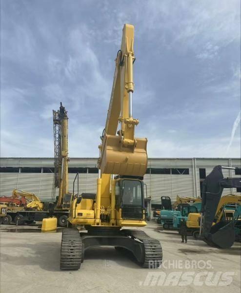 Komatsu PC 300 Excavatoare pe șenile
