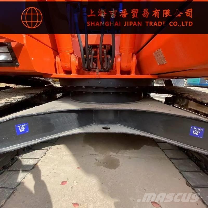 Doosan DH 150 Excavatoare pe șenile
