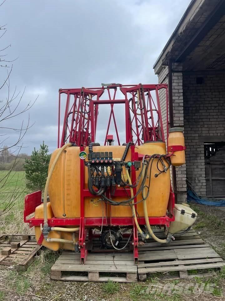 Junkkari 1300/4 Pulverizatoare spayers