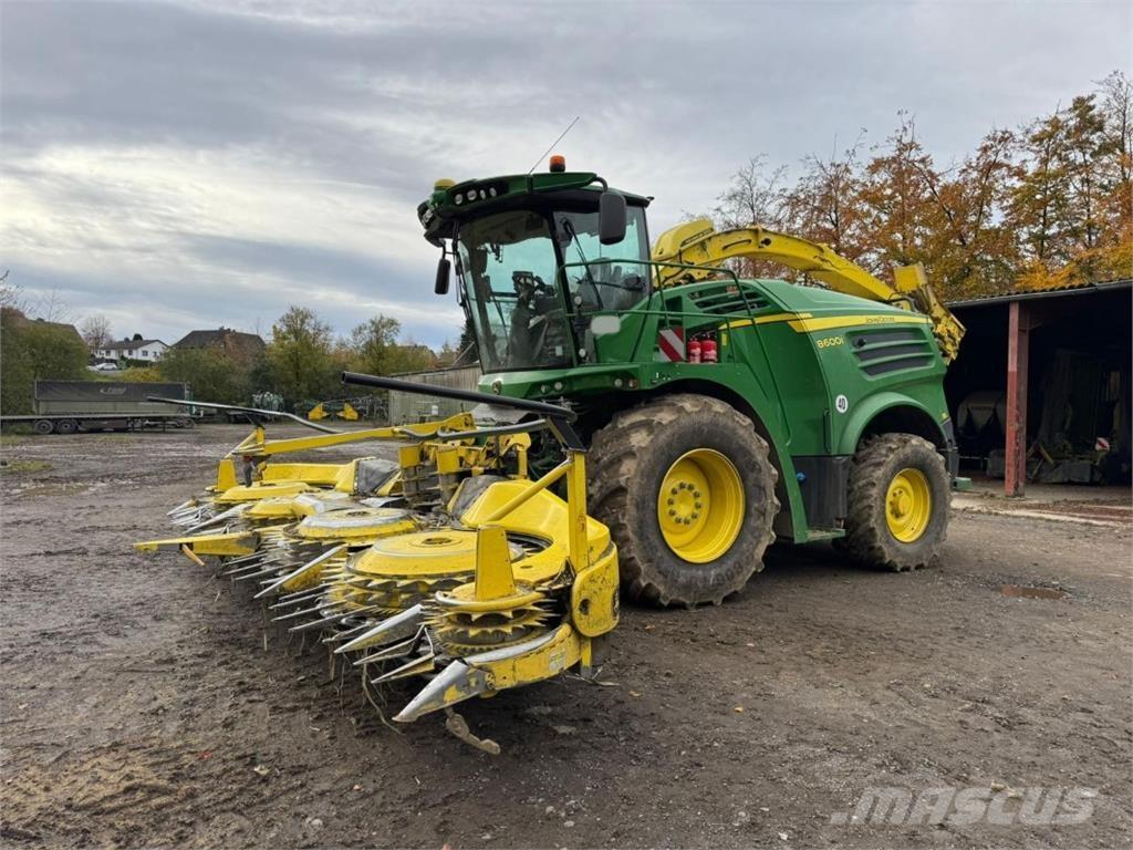 John Deere 8600i Culegatoare de nutret