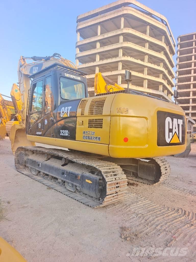 CAT 320 D Excavatoare pe șenile
