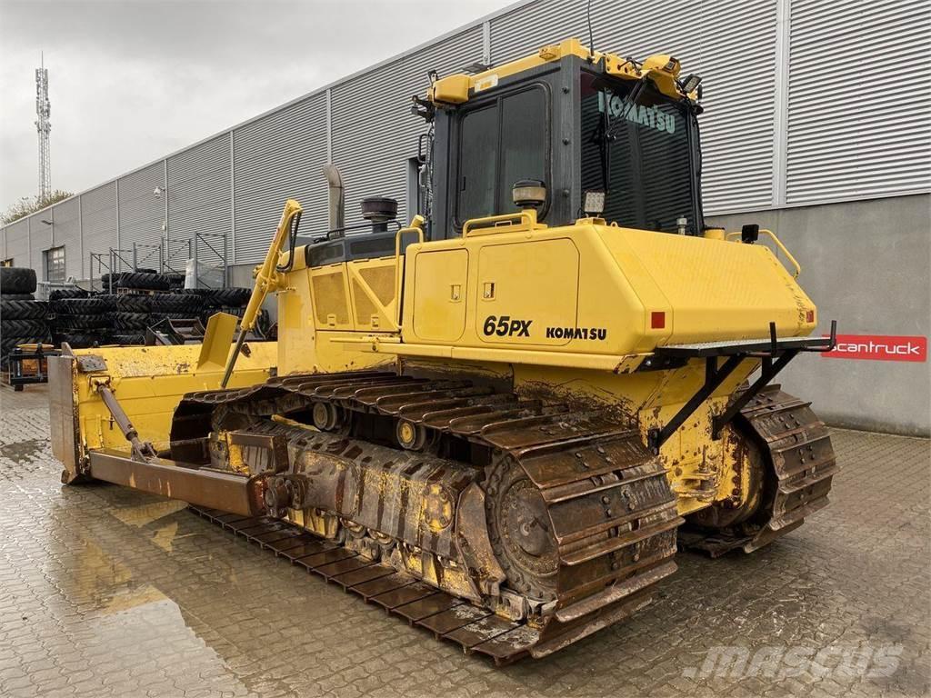 Komatsu D65PX-18 Buldozere pe senile