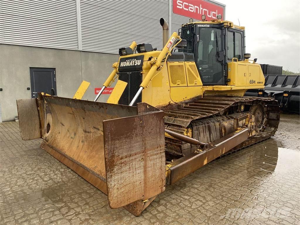 Komatsu D65PX-18 Buldozere pe senile