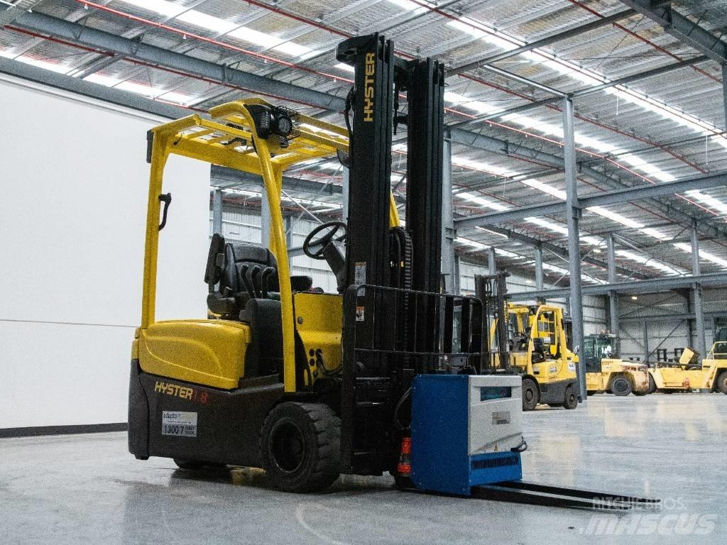 Hyster J1.8XNT Stivuitor electric