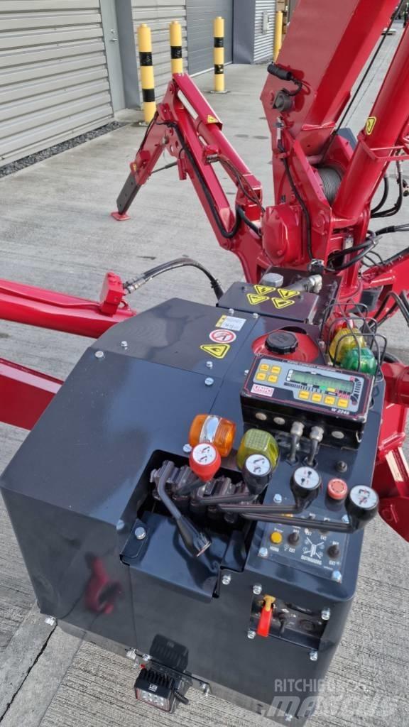 Unic URW 295 Mini macarale