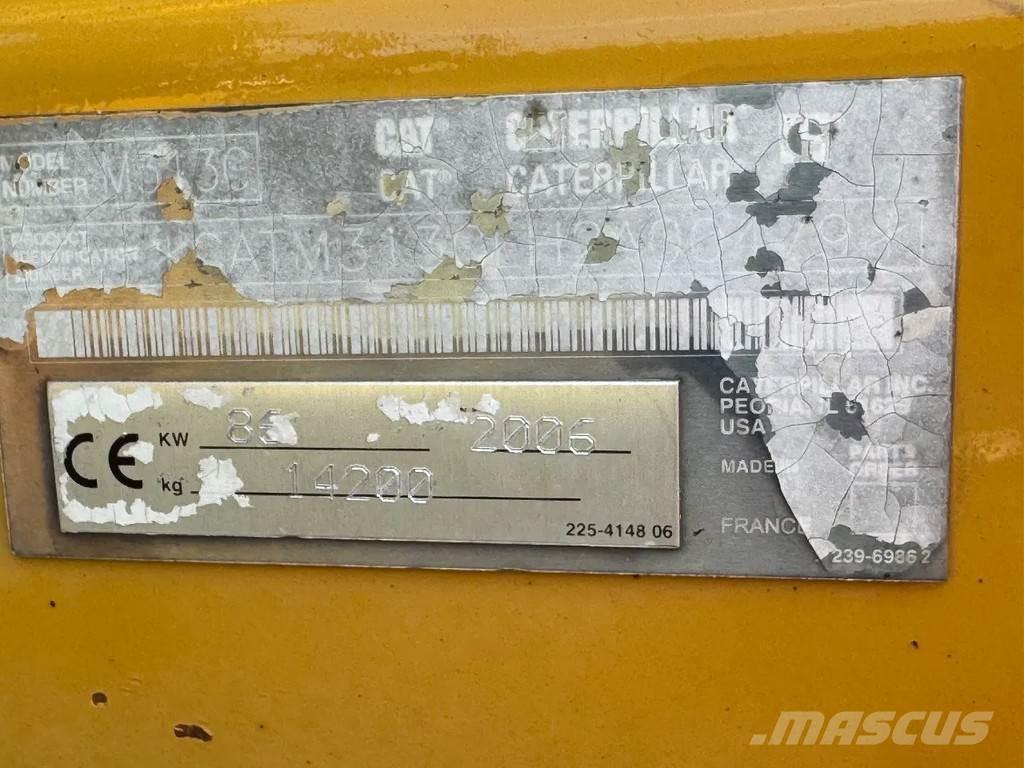 CAT M313C Excavatoare cu roti