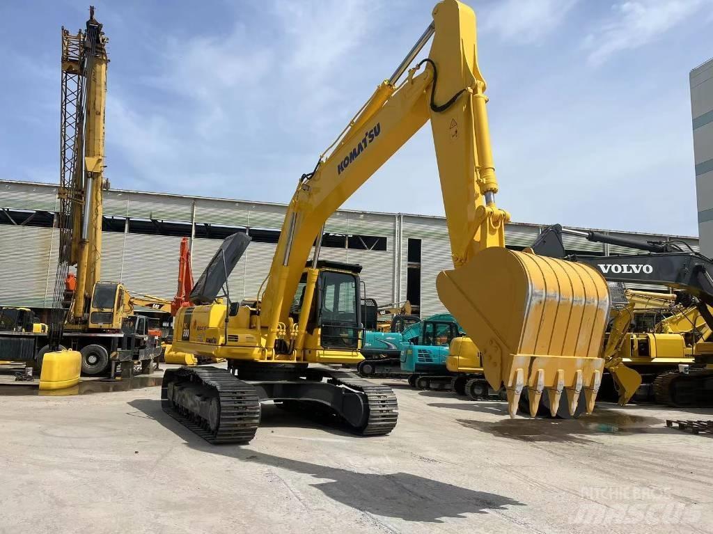 Komatsu PC 300 Excavatoare pe șenile

