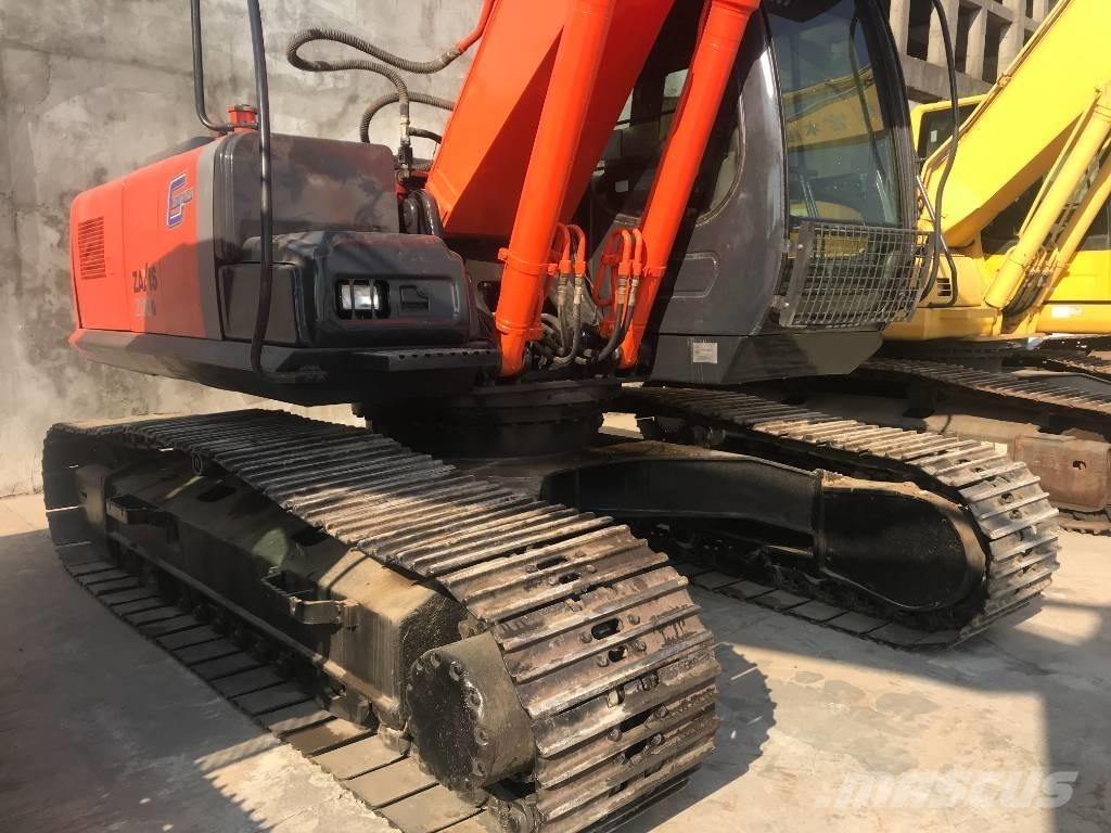 Hitachi ZX 200-6 Excavatoare pe șenile

