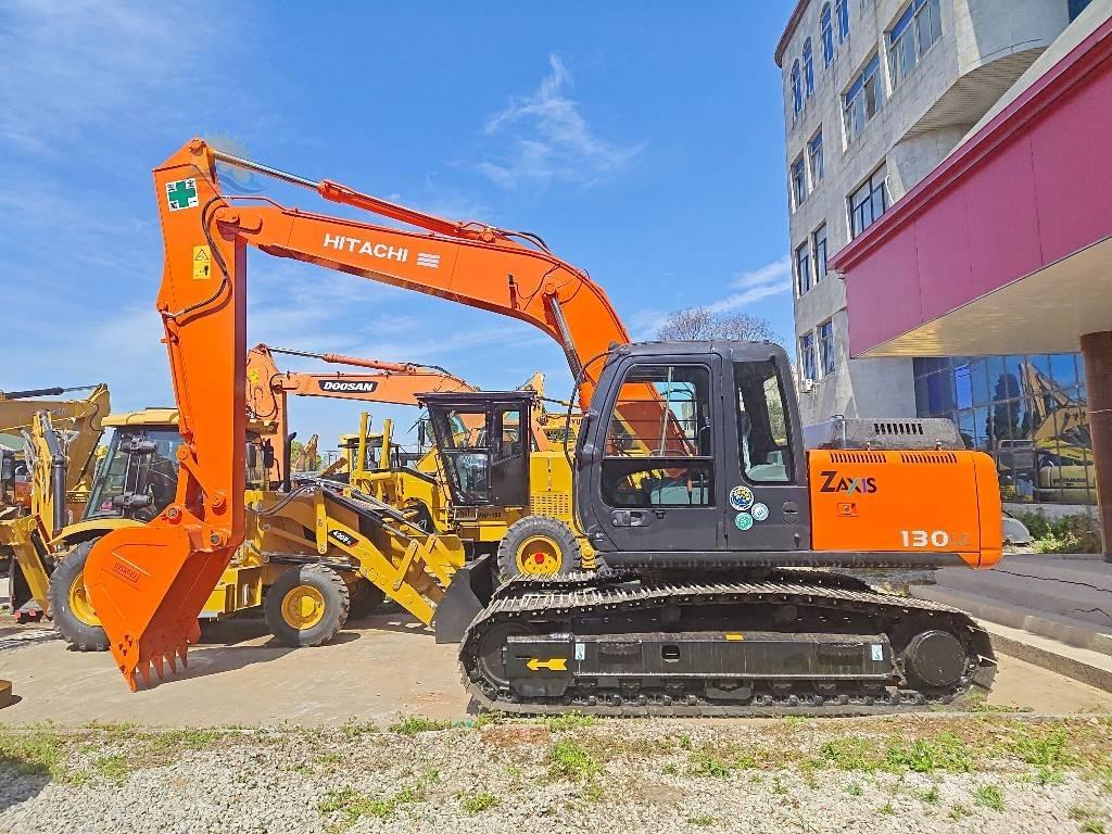 Hitachi ZX 130 Excavatoare pe șenile
