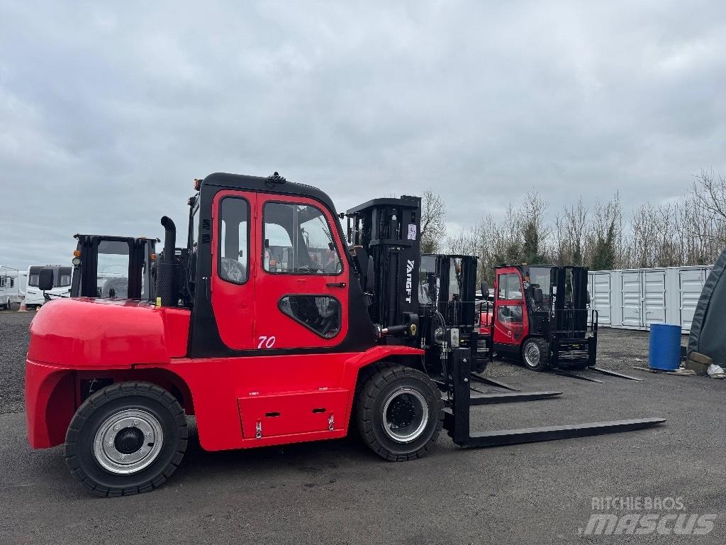 YangFT 7 CPCD TON Stivuitor diesel