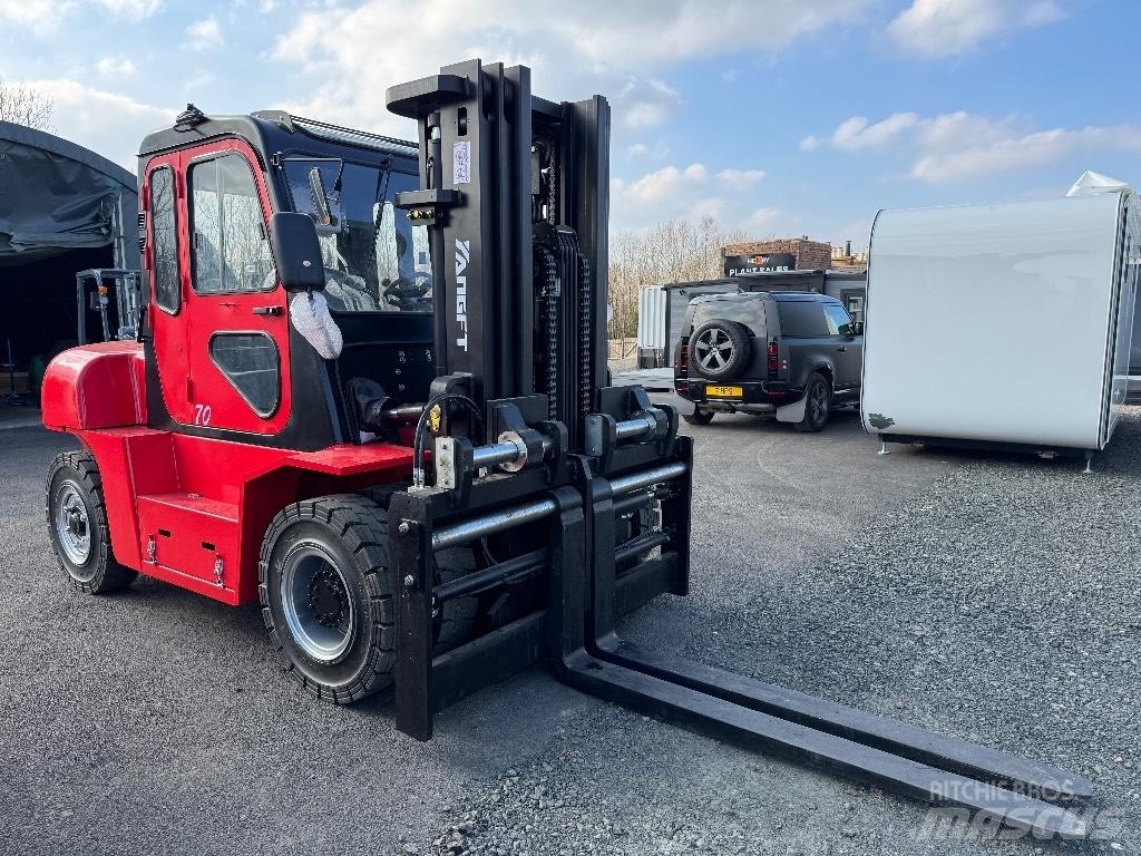 YangFT 7 CPCD TON Stivuitor diesel