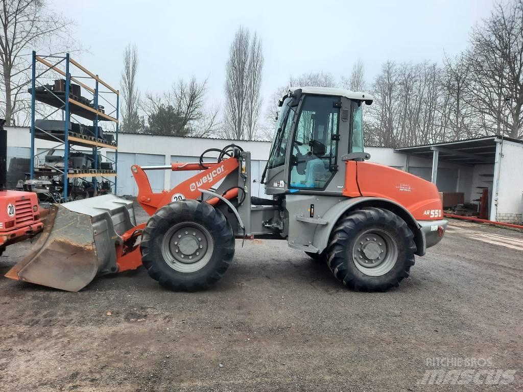 Atlas Weycor AR550 Incarcator pe pneuri