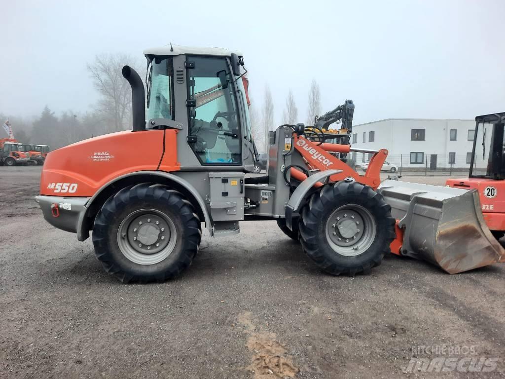 Atlas Weycor AR550 Incarcator pe pneuri