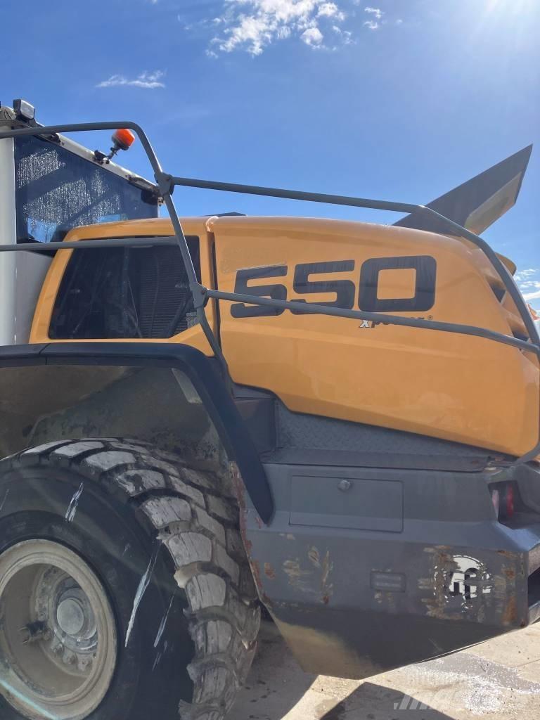 Liebherr L550 Xpower Incarcator pe pneuri