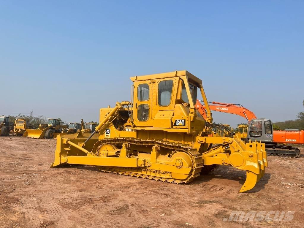 CAT D7G Buldozere pe senile