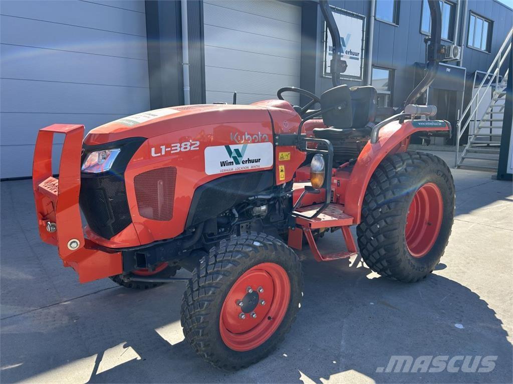 Kubota L1-382 (5283) Tractoare compacte