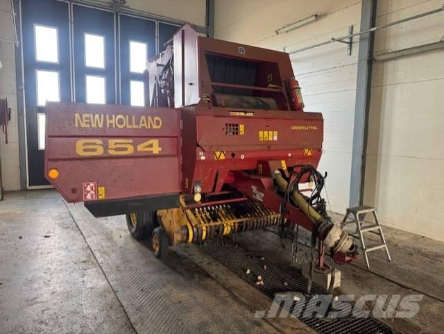 New Holland 654 Masina de balotat cilindric