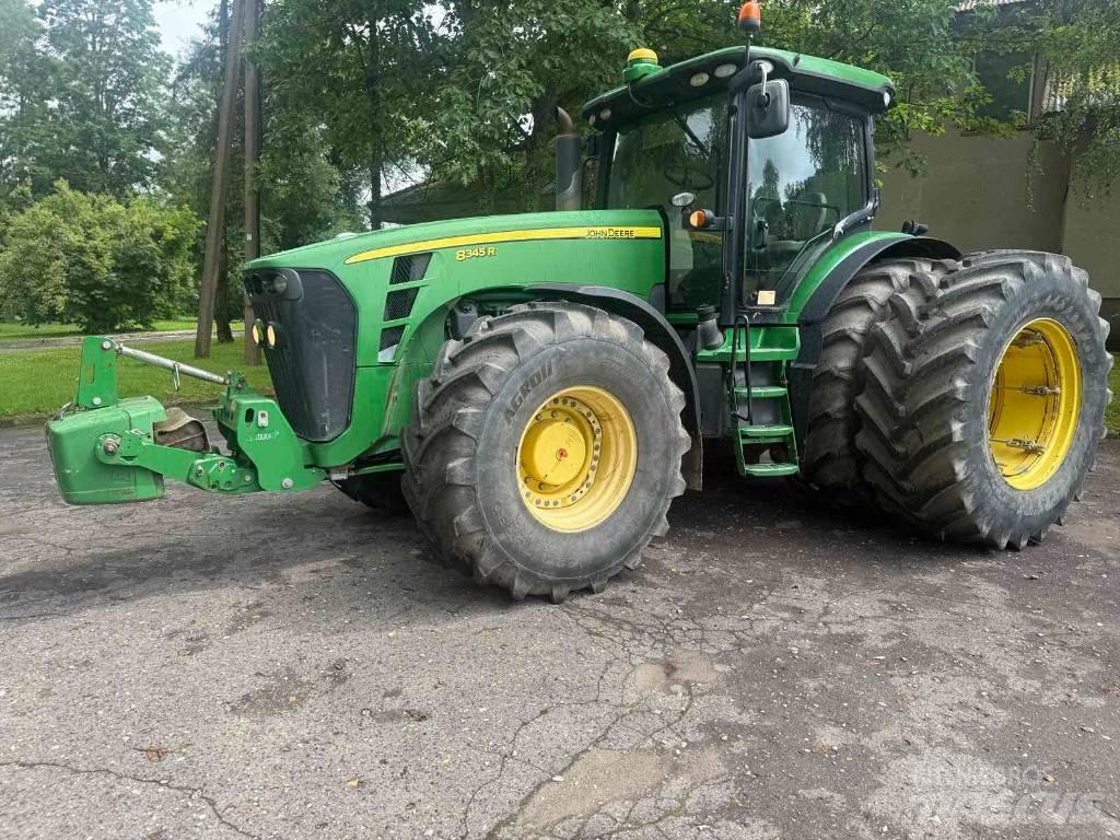 John Deere 8345 R Tractoare