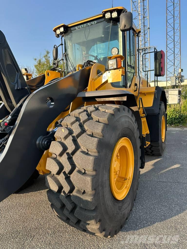 Volvo L120g Incarcator pe pneuri