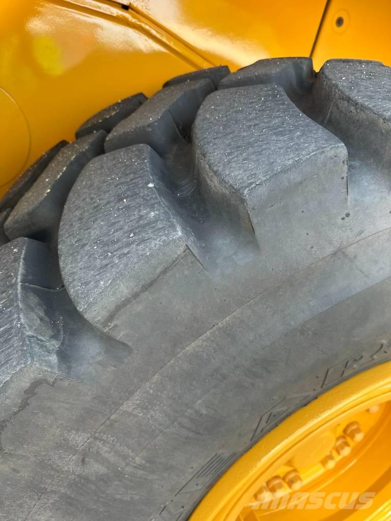 Volvo L120g Incarcator pe pneuri