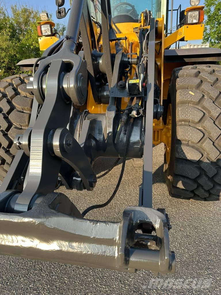 Volvo L120g Incarcator pe pneuri
