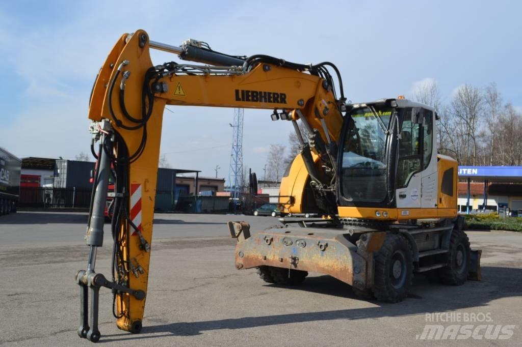 Liebherr A 918 Excavatoare cu roti