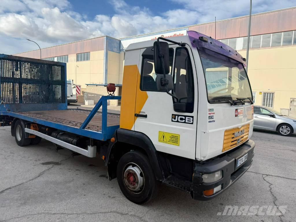 MAN 10.185 Camion cu prelata