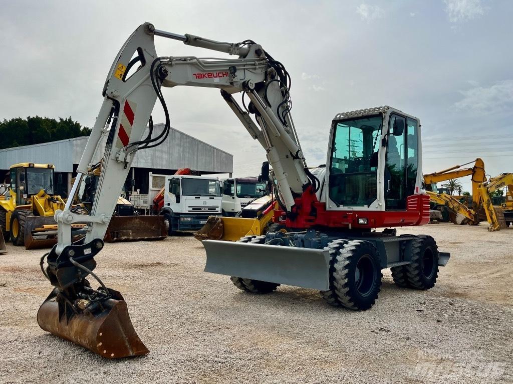 Takeuchi TB 295 Excavatoare cu roti