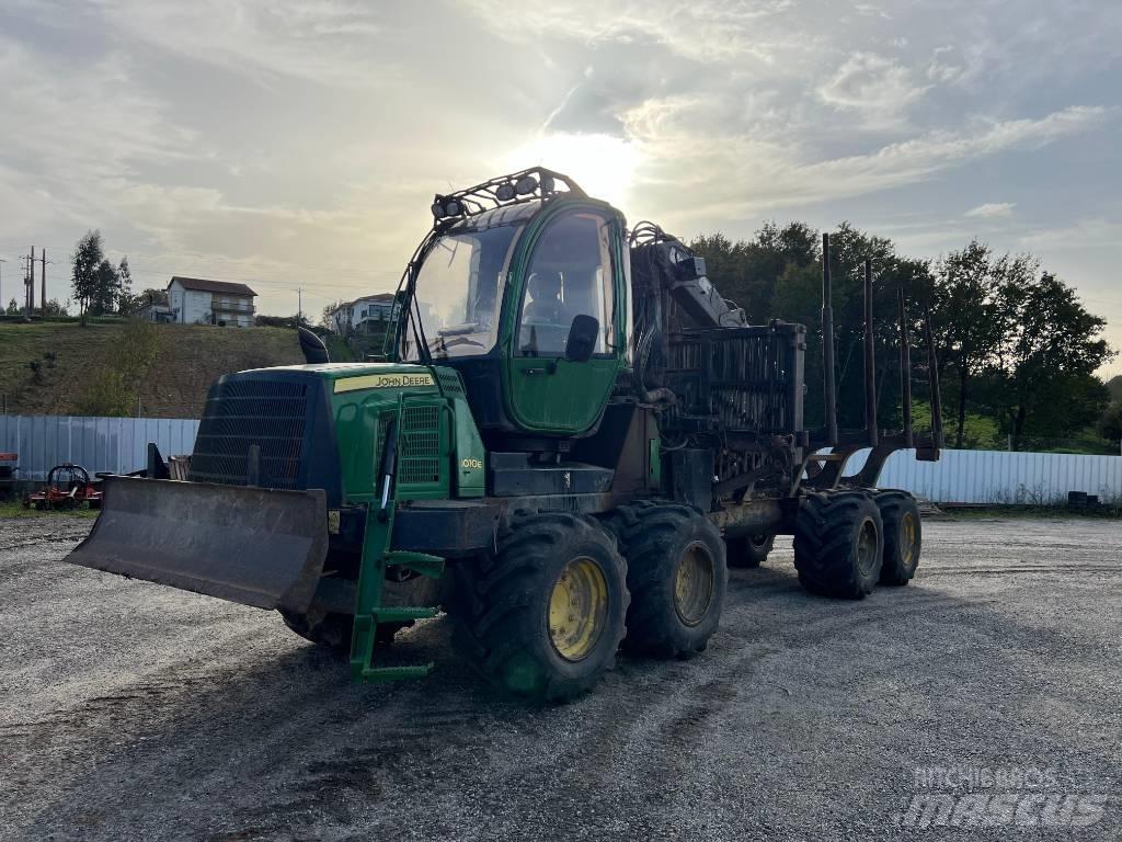 John Deere 1010 E Transportoare