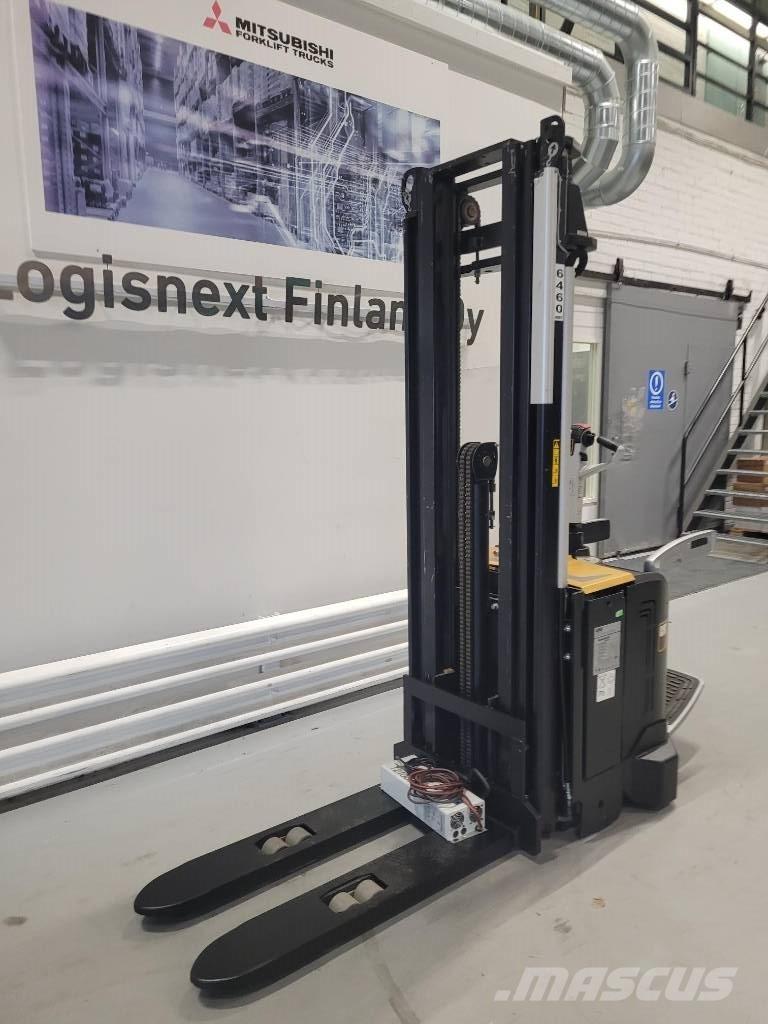 CAT NSV 16N Transpaleti autopropulsanti