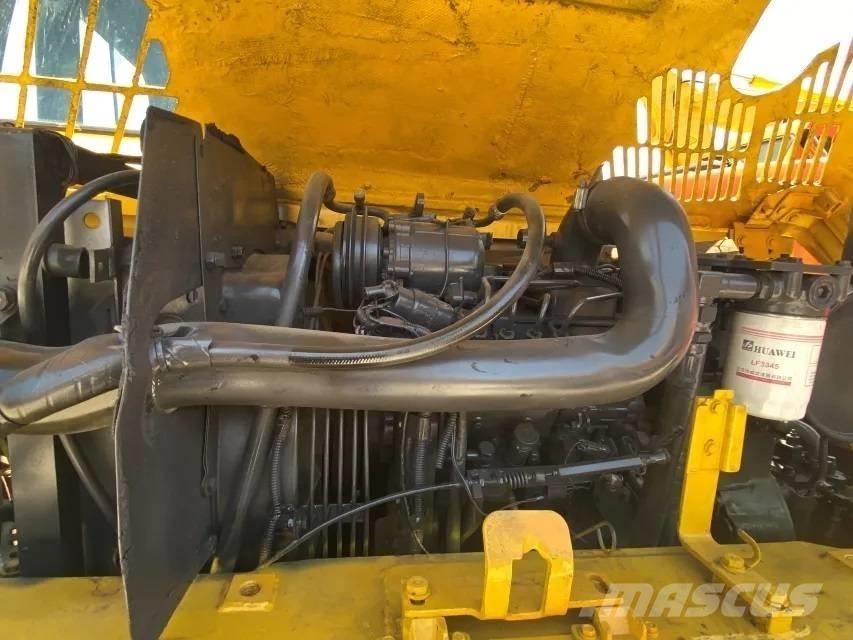 Komatsu PC60-7 Excavatoare pe șenile
