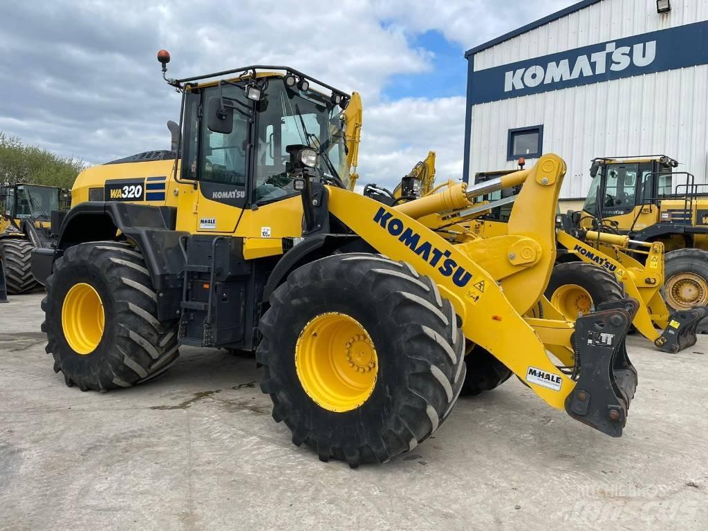 Komatsu WA320-8 Incarcator pe pneuri