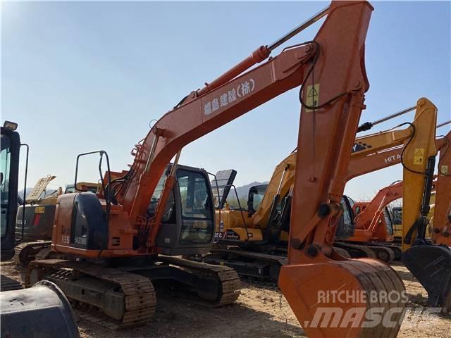 Hitachi ZX135US Excavatoare pe șenile
