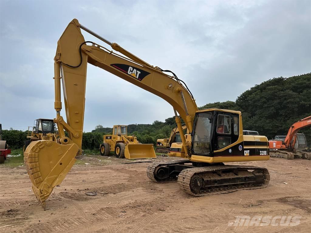 CAT 320 B Excavatoare pe șenile
