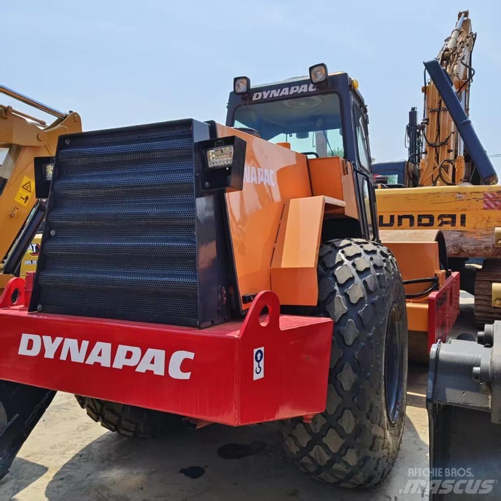 Dynapac CA25D Compactoare monocilindrice