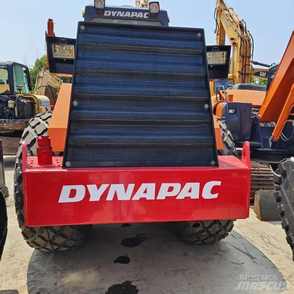 Dynapac CA25D Compactoare monocilindrice
