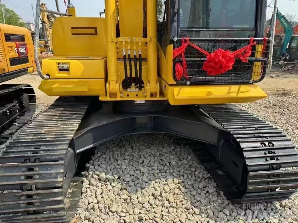 Komatsu PC 130 Excavatoare pe șenile
