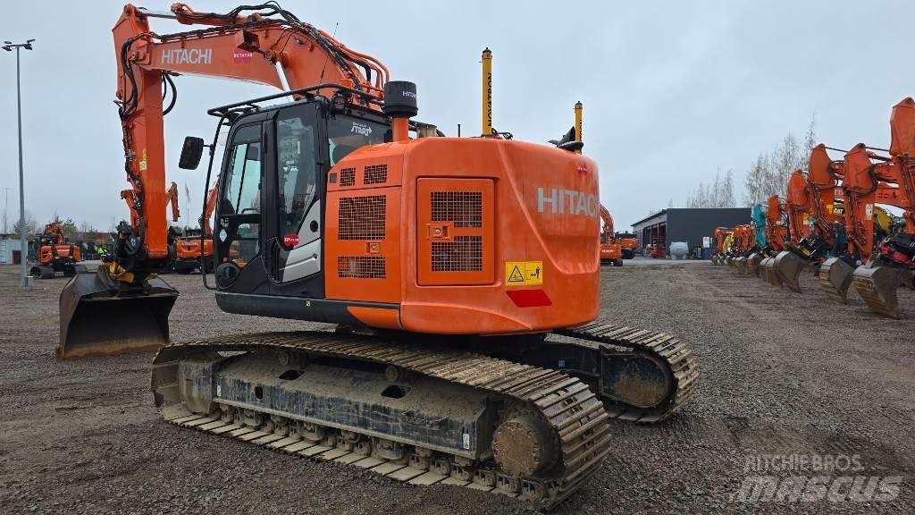 Hitachi ZX 225USLC-6 Excavatoare pe șenile
