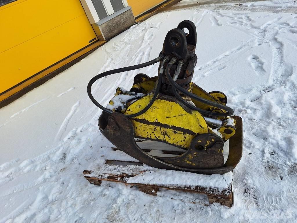 Loglift F118ST9.6 Macarale forestiere